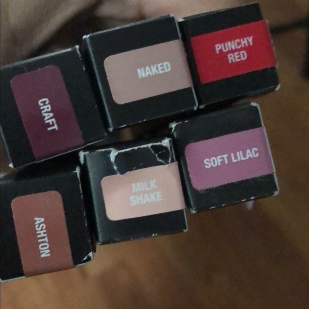 Liquid lipstick